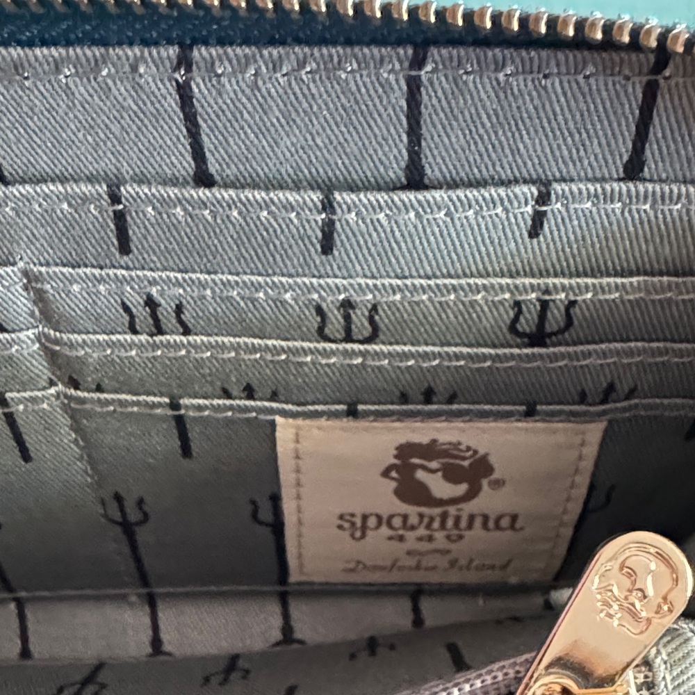 Spartina 449 Marine Life Blue and Tan Wristlet - Picture 4 of 4